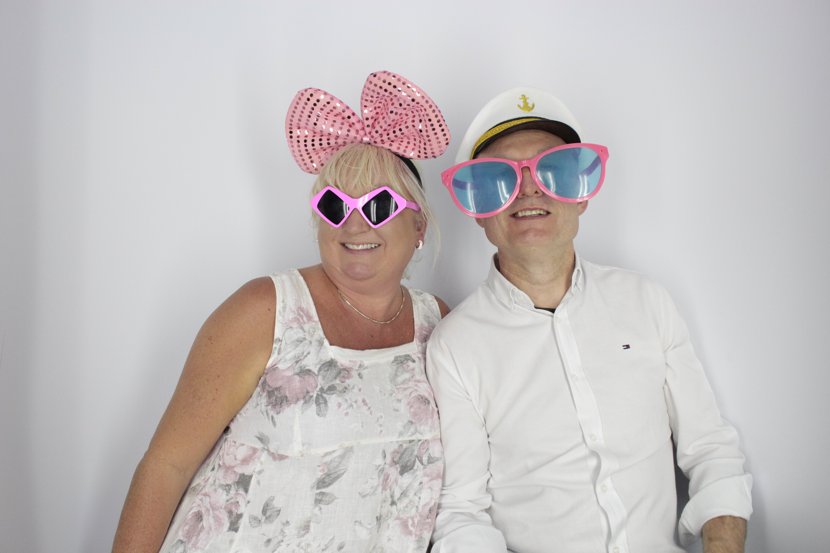 Sally's 60th Birthday Party | View more photos from the event at gallery.myphotoboothexperience.co.uk/u/MyPhotoBoothExperienceLtd/Sallys-60th-Birthday-Party